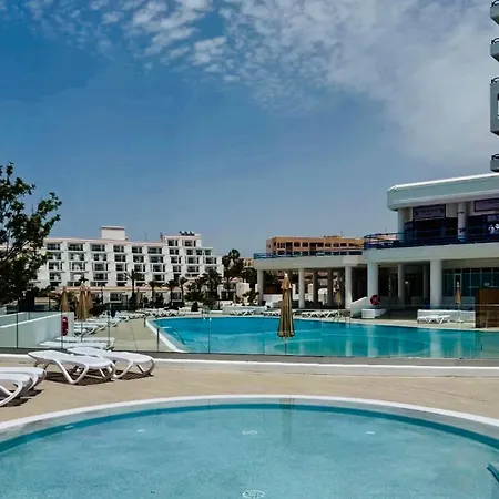Ocean View Paradise 1116 * Адехе